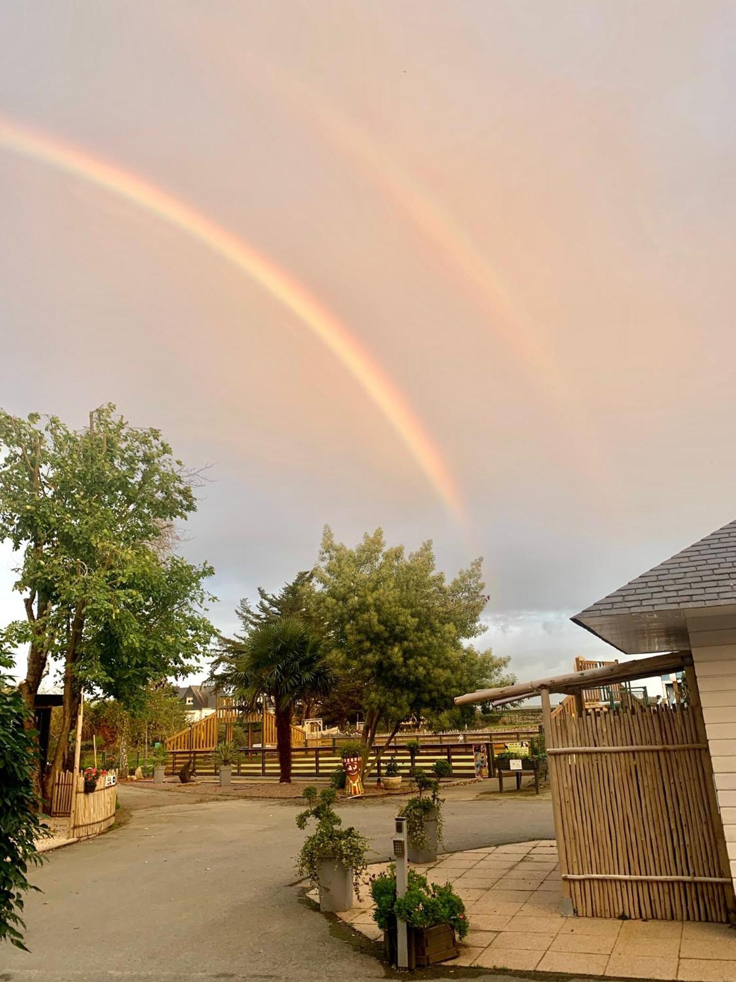 Camping Paradis Le Moulin Des Oies Belz Zewnętrze zdjęcie